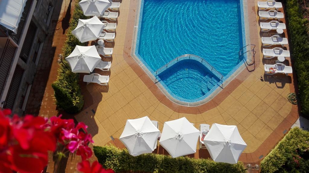 סאני ביץ' Summer Breeze Apartments מראה חיצוני תמונה