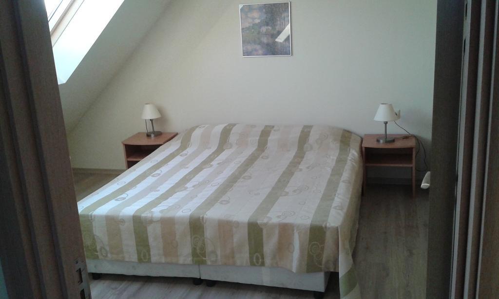 סאני ביץ' Summer Breeze Apartments מראה חיצוני תמונה